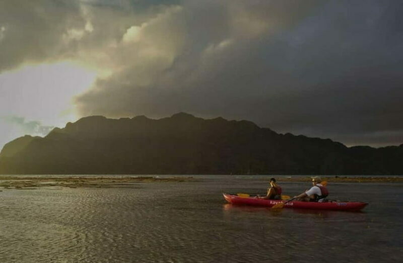 Coron: Coron Island Sunset Kayaking trail - Who is this tour perfect for?