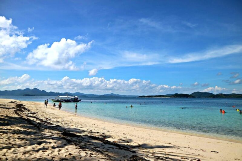 Coron Island Escapade Tour (Private Tour) - Tour Duration and Language