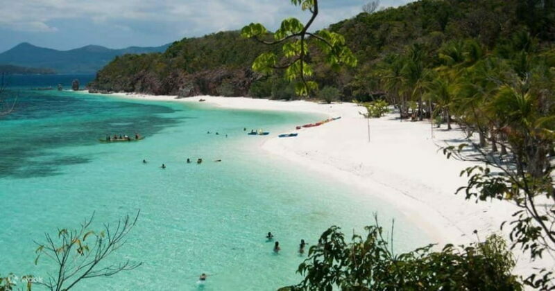 Coron: Island Escapade Tour with Lunch - Key Points