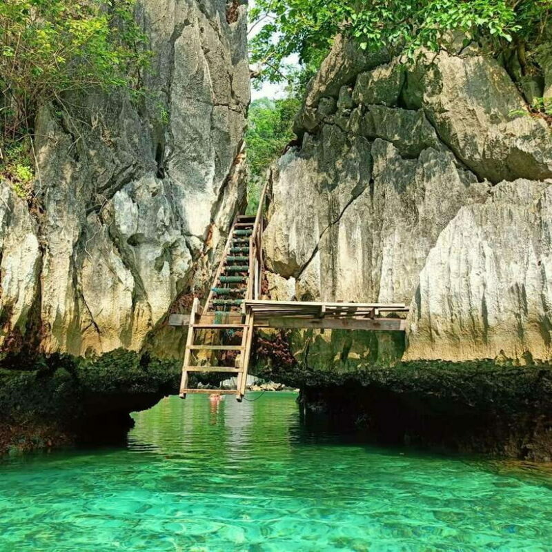 Coron: Kayangan Lake, Twin Lagoon, and Siete Pecados Tour - An In-Depth Look at the Tour Experience