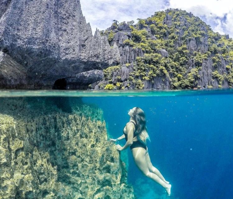 Coron Private Tour B: Barracuda Lake and Smith Beach - Picnic at Smith Beach