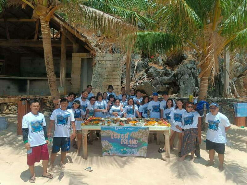 CORON TOUR - PRIVATE BOAT RENTAL with LUNCH (7 Destinations) - Kayangan Lake: The Crown Jewel