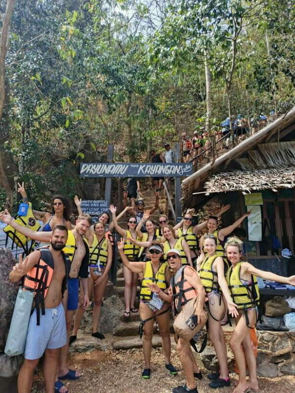 Coron Ultimate Tour: 7 Destinations with Lunch & Transfers - Key Points