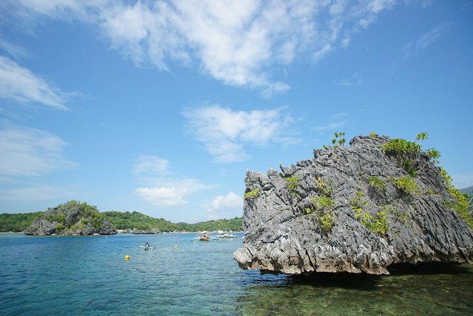 Coron Ultimate Tour (Shared Tour) - Buffet Lunch and Guided Tour