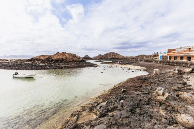 Corralejo: Lobos Island Catamaran Tour With Drinks & Snorkel - Frequently Asked Questions