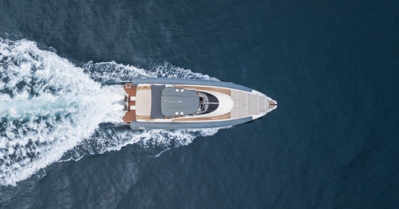 Corralejo: Speedboat Cruise to Beaches With Fruit and Drinks - Departure From Corralejo