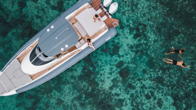 Corralejo: Speedboat Cruise to Beaches With Fruit and Drinks - Inclusions and Booking Details