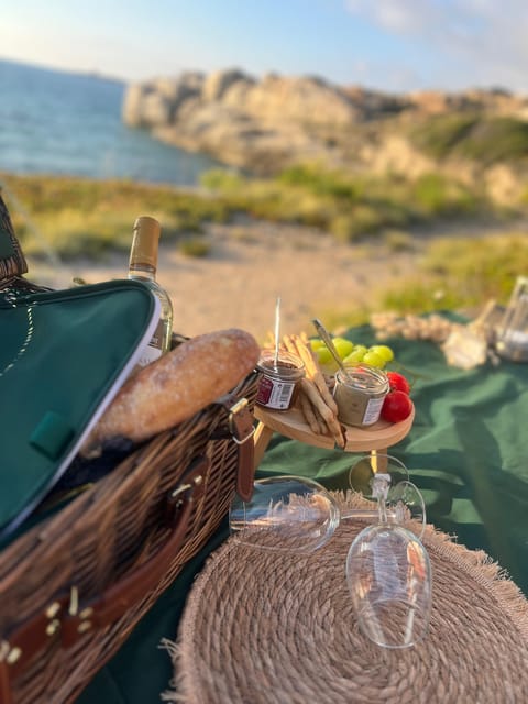 Corsica: Picnicxperience With Local Products - Guided Picnic Tours