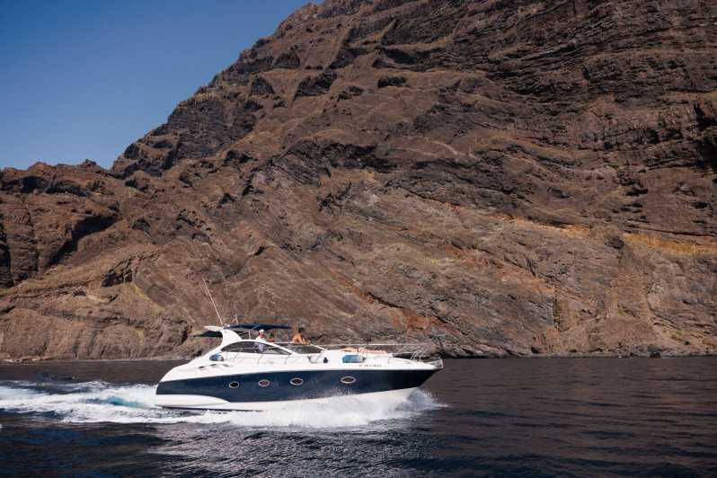 Costa Adeje, Tenerife: Private Charter in Luxury Yacht - Onboard Amenities