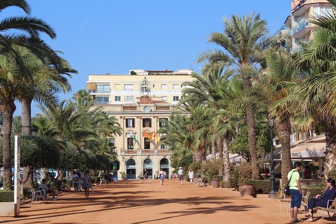 Costa Brava Day Trip With Boat Trip From Barcelona - Exploring Lloret De Mar