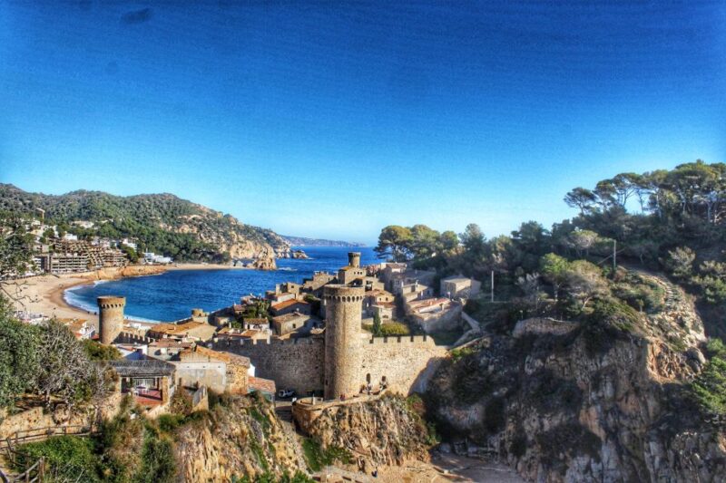 Costa Brava: Discovering Beaches, Hiking, and Swimming - Picturesque Tossa De Mar