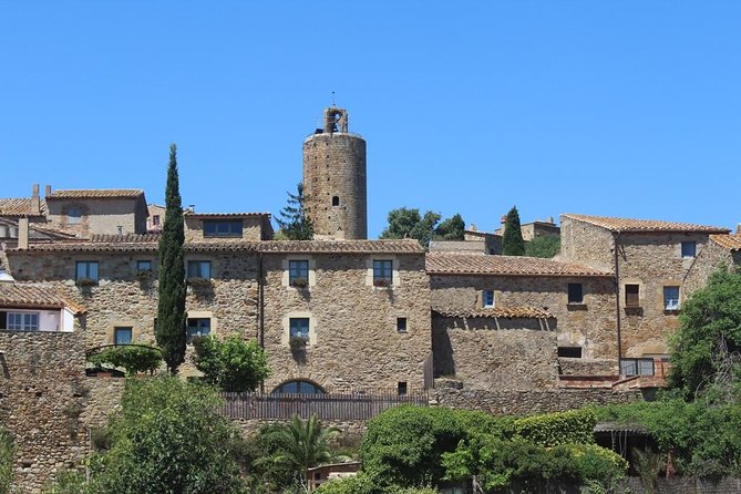 Costa Brava Full Day Trip From Barcelona With Boat Trip - Tour Inclusions and Exclusions