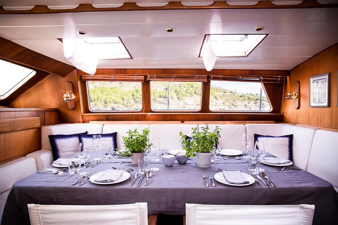 Costa Brava Sailing Tour - Day Charter 10h to 18h - Catalan-Mediterranean Cuisine