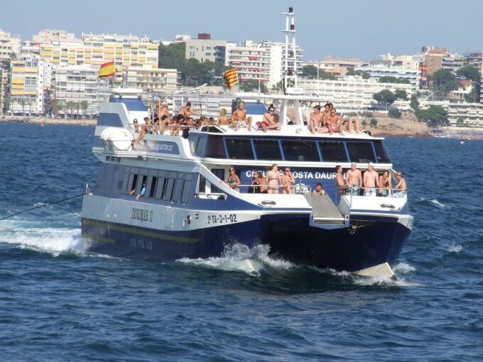 Costa Daurada Cruise With BBQ Lunch - Safety Considerations