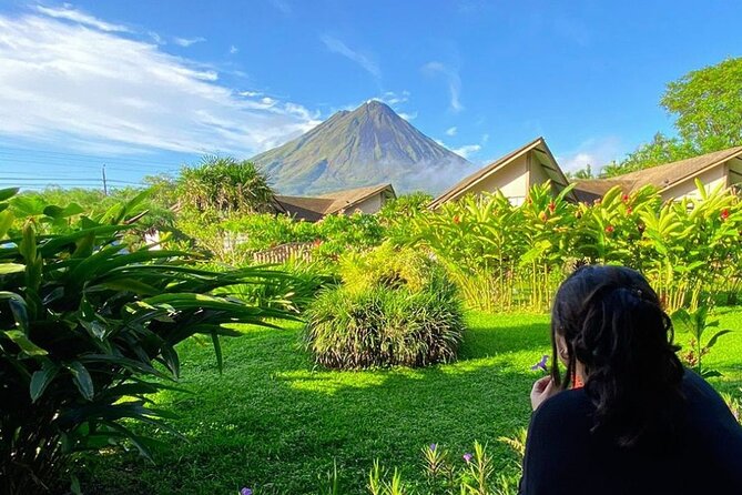 Costa Rica 5 Days With Accommodation, Tours and Some Meals - Airport Transfers and Pickup Information