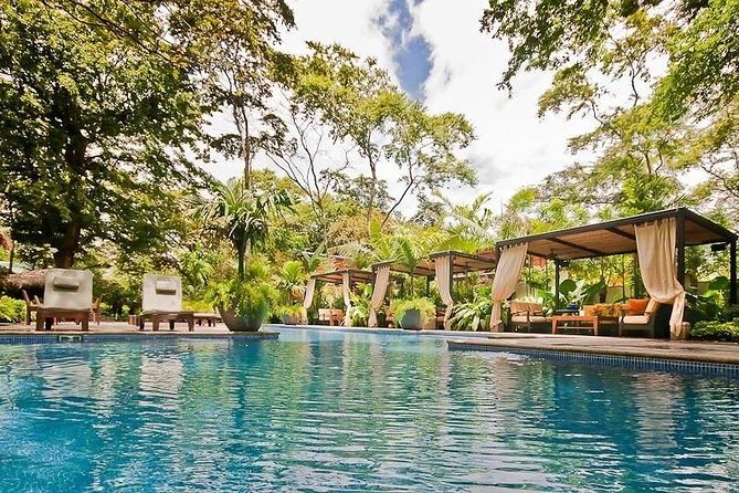 Costa Rica Adventure Package Beach and Rainforest 8 Days - Key Points