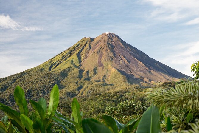 Costa Rica Pura Vida 8 Days and 7 Nights (Minimum 2 People) - Transfer to Arenal Volcano
