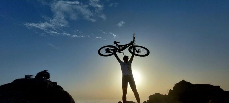 Costa Teguise: E-Bike Tour Among the Volcanoes in Lanzarote - Reaching the Volcanos Crater