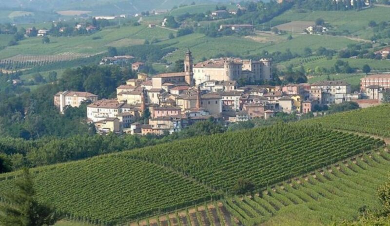 Costigliole D'asti: Guided Walking Tour With Wine Tasting - Experience Highlights
