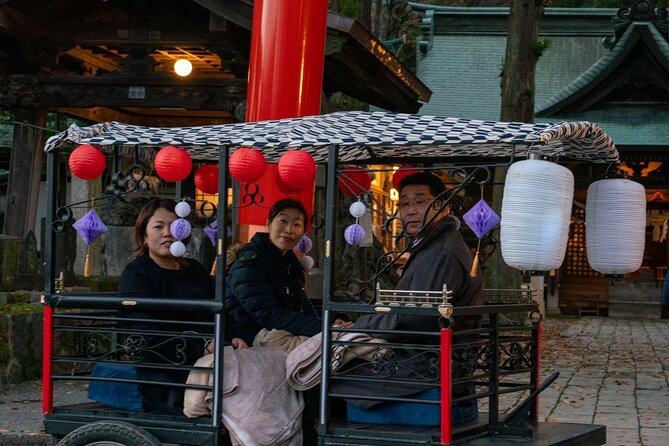 Cosy Horse Carriage Ride With Snowy Mt. Fuji Views - Key Points