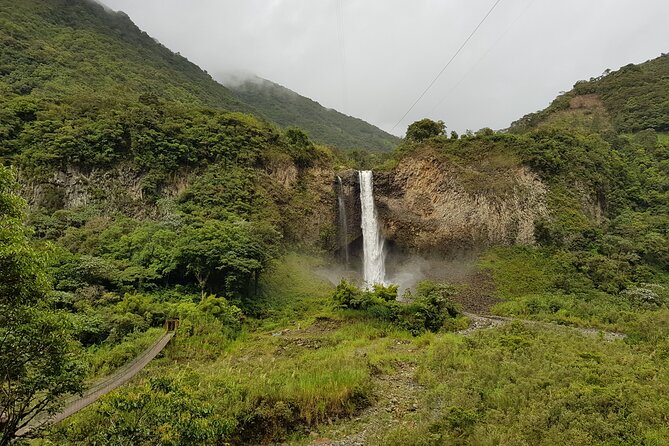 Cotopaxi and Banos: an Journey Between Volcanoes and Waterfalls - Private Transportation and Bilingual Guidance