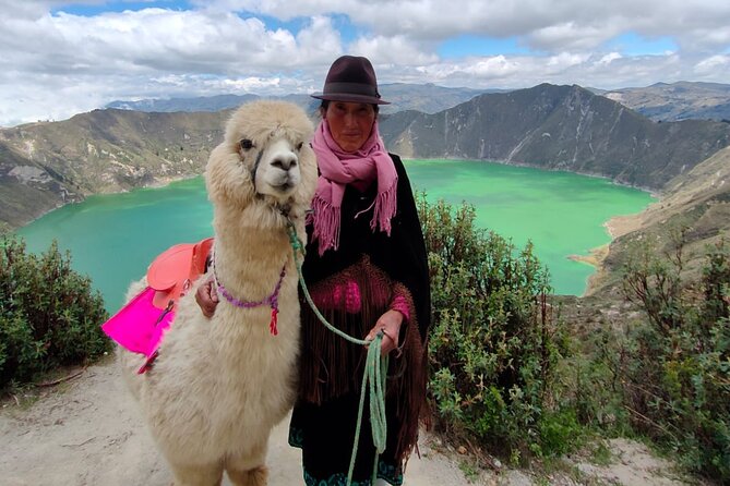 Cotopaxi and Quilotoa 2 Days With Hotel Included - Hiking at Cotopaxi