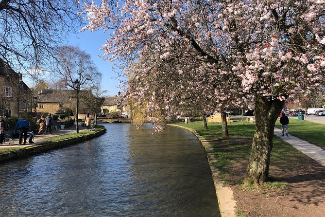 Cotswold Summer Explorer Tour - Booking and Accessibility Information