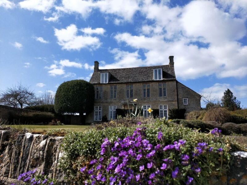 Cotswolds: Full-Day Private Walking Tour With Local Guide - Exploring Picturesque Cotswolds Villages