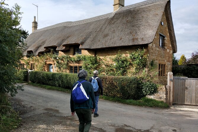 Cotswolds One Day Guided Walk - Private Groups - Meeting and Pickup