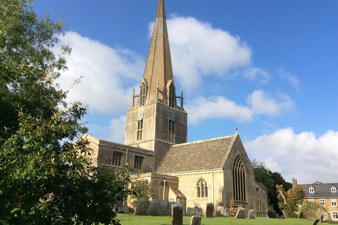 Cotswolds Summer Adventurer Tour - Charming Villages and Gardens