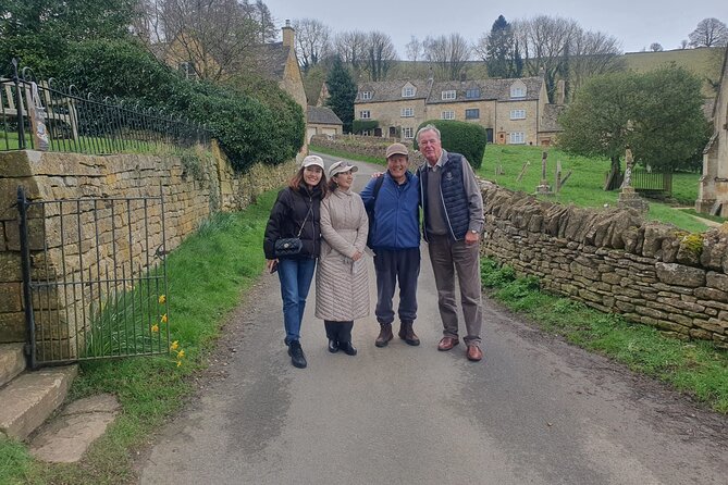 Cotswolds Tour Bus From Stratford-Upon-Avon and Moreton-In-Marsh - Safety and Accessibility Information