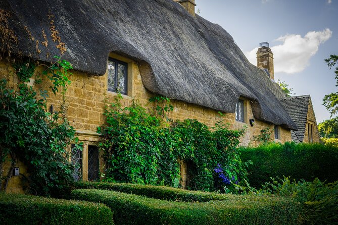 Cotswolds Village Private Car Tour and Photoshoot - Cancellation Policy