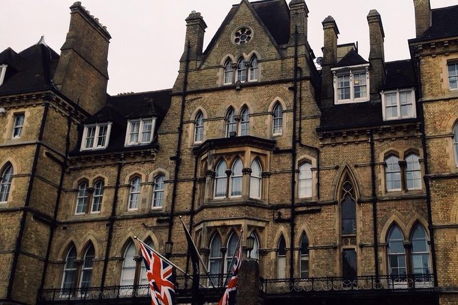 Cotswolds Villages and Oxford Full Day Tour From London - Discovering Historic Oxford
