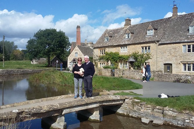 Cotswolds Villages Full-Day Small-Group Tour From Oxford - Exploring Historic Landmarks