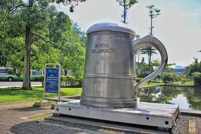 Country & Batu Caves Half-Day Tour (Private Tour) - Physical Fitness Requirement