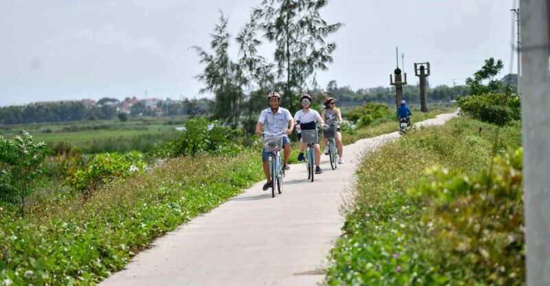 Countryside Bike Tour, Basket Boat and Cooking Class - Key Points
