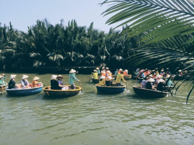 Countryside Bike Tour, Basket Boat and Cooking Class - Bamboo Basket Boat
