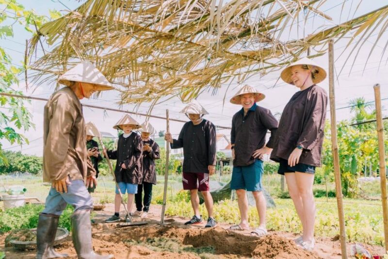 Countryside Biking -Farming -Market -Cooking Class In Hoi An - Cycle to Tra Que Vegetable Village