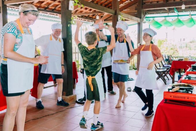 Countryside Biking -Farming -Market -Cooking Class In Hoi An - Frequently Asked Questions