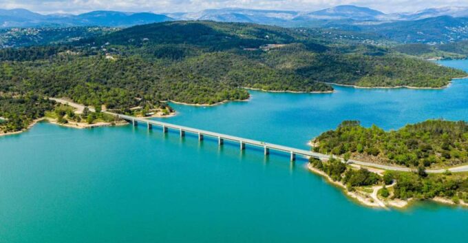 Countryside, Medieval Village and Lake Private Guided Tour - Afternoon at Saint-Cassien Lake