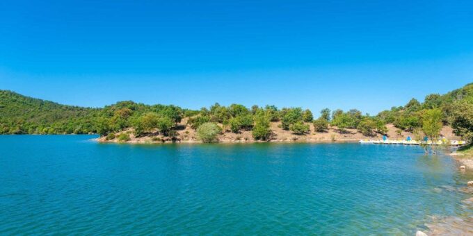 Countryside, Medieval Village and Lake Private Guided Tour - Tour Inclusions and Important Information