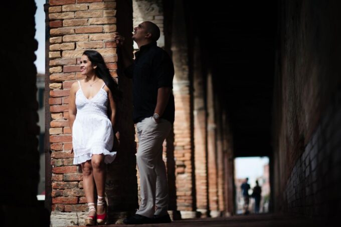 Couple Photography in Romantic Venice Among the Streets And. - Mindset for the Photoshoot Session