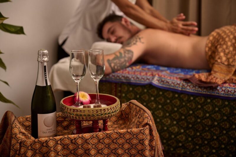Couples' Massage - Massage Benefits