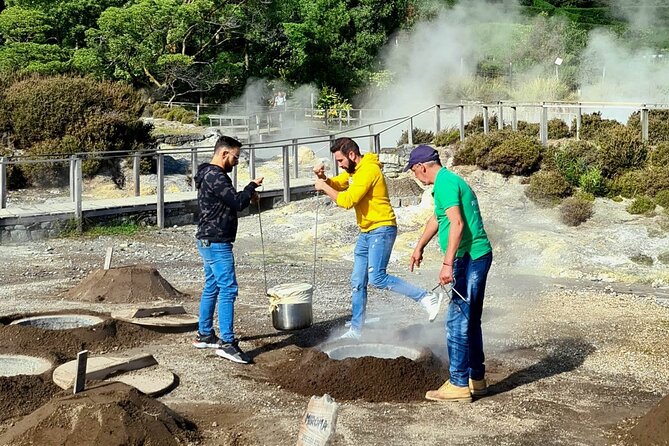 Couples PRIVATE Hybrid 4X4 Tour - Furnas (Inc Hot Springs and 3 Course Lunch) - Volcanic Landscapes and Activities