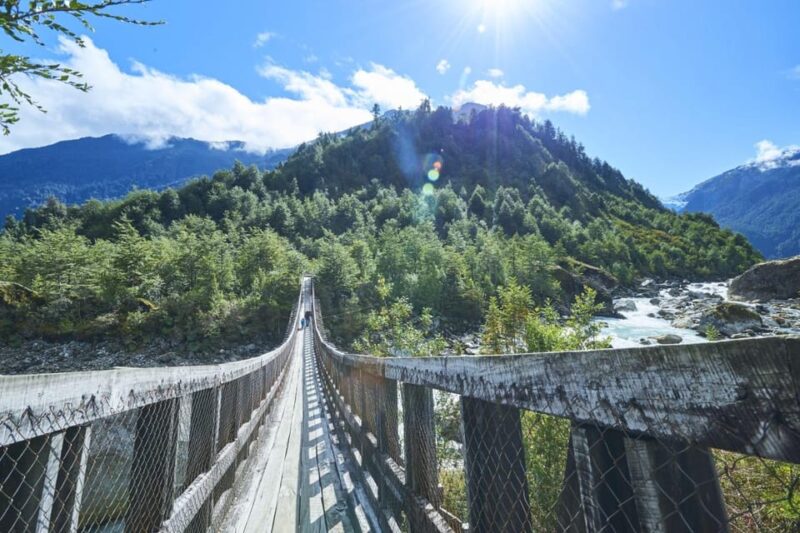 Coyhaique: Queulat National Park - Immerse in Padre García Waterfall