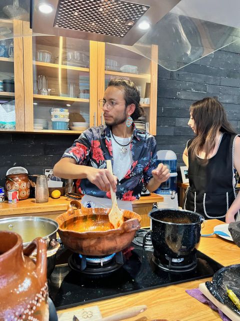Coyocán: Market and Cooking Class - Cooking Class Experience