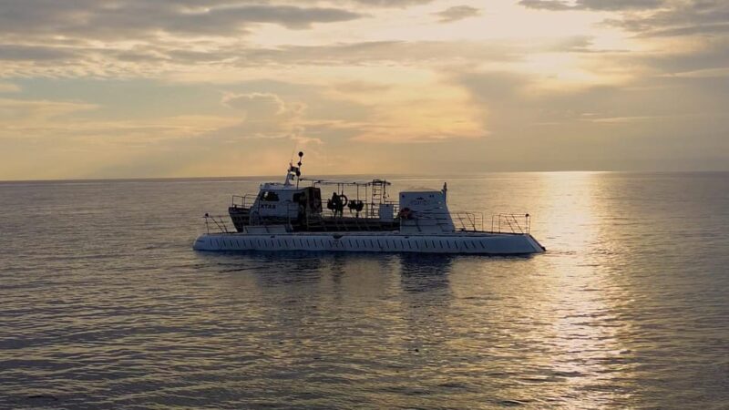 Cozumel: Atlantis Submarine Adventure - Submarine Specifications