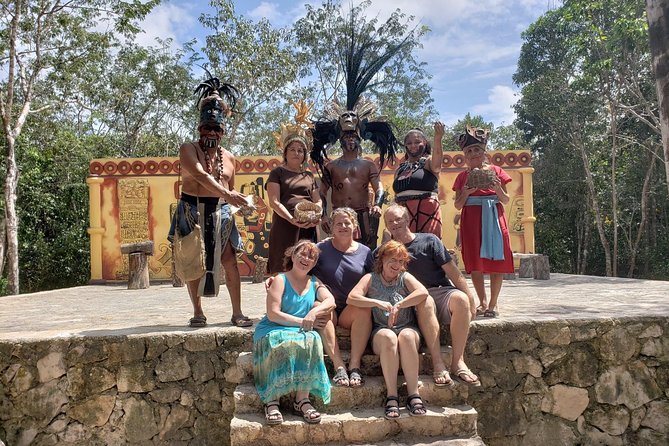 Cozumel Cultural Jeep Tour With Mayan Village and Mexican Lunch - Mayan Village Activities