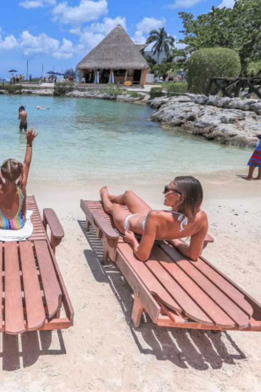Cozumel: Downtown and Chankanaab Park - Scenic Downtown Drive