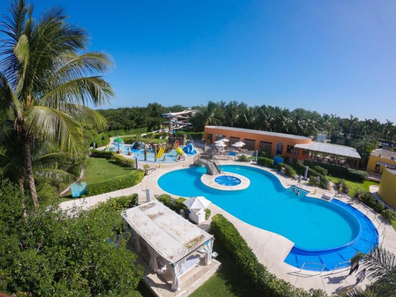 Cozumel: El Cielo Bay & Playa Mia Beach Day - Key Points